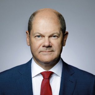 Quelle: Bundesministerium der Finanzen / Photothek / Thomas Koehler, https://www.bundesfinanzministerium.de/Content/DE/Bilderstrecken/Bildergalerien/Bundesminister-Staatssekretaere/Pressefotos/Finanzminister.html